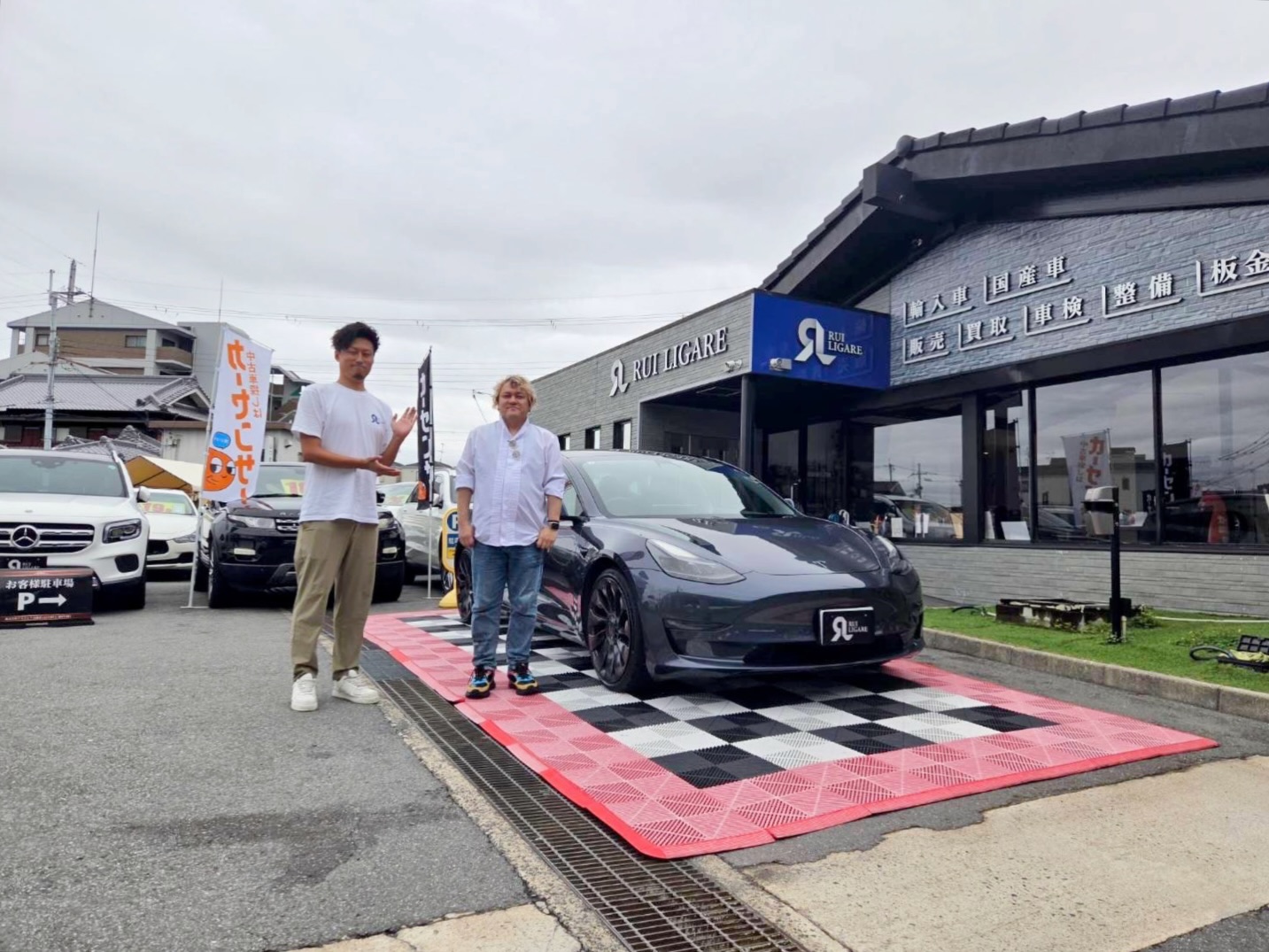【納車事例】N様へテスラ モデル3 パフォーマンス 上海モデルをご納車しました｜大阪・摂津市