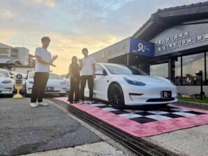 【納車事例】S様へテスラ モデル3 ロングレンジ 上海モデルをご納車しました｜大阪・摂津市